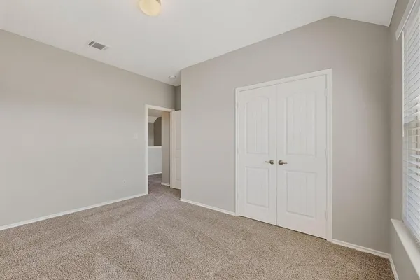 $315,000 | 228 Bob White Drive, Red Oak, TX 75154