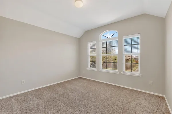 $315,000 | 228 Bob White Drive, Red Oak, TX 75154