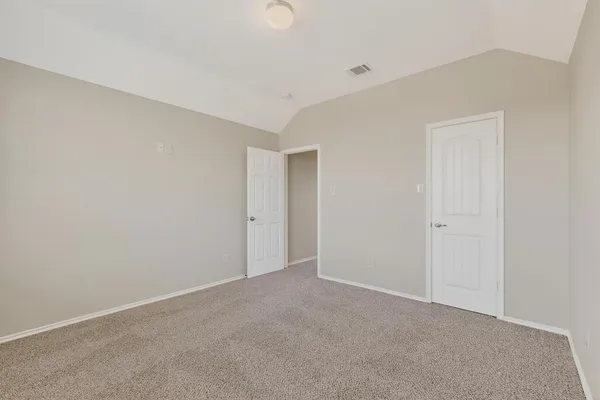 $315,000 | 228 Bob White Drive, Red Oak, TX 75154