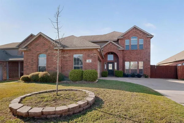 $315,000 | 228 Bob White Drive, Red Oak, TX 75154