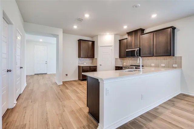 $310,017 | 1518 Newsted Drive, Seagoville, TX 75159