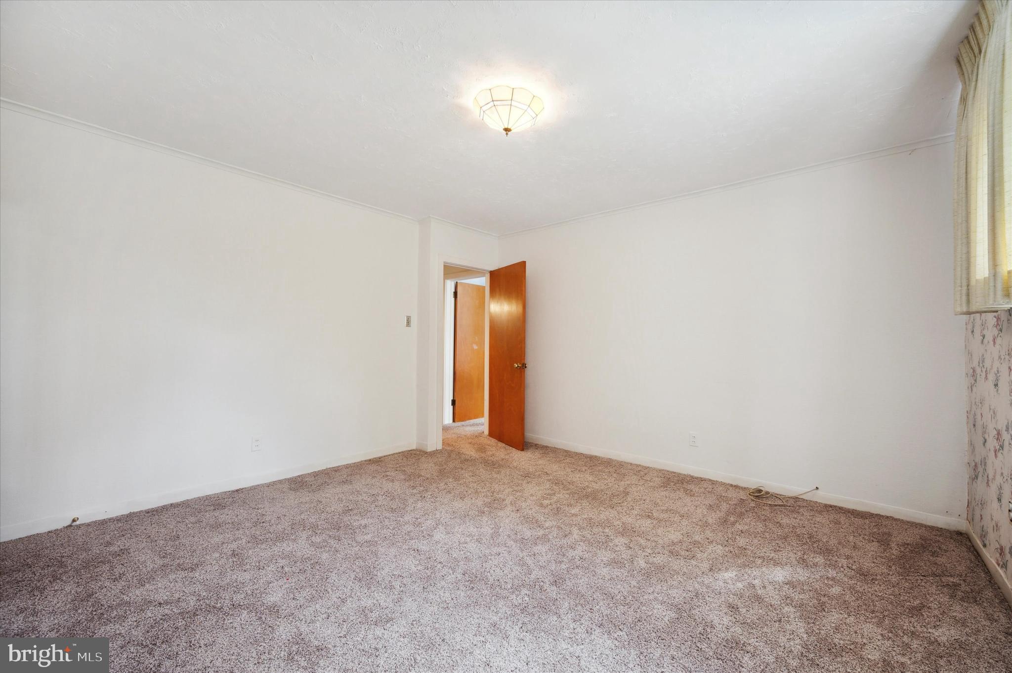 835 Llanfair Road Jenkintown, PA 19046 - Photo 21 of 34 Bedroom 1