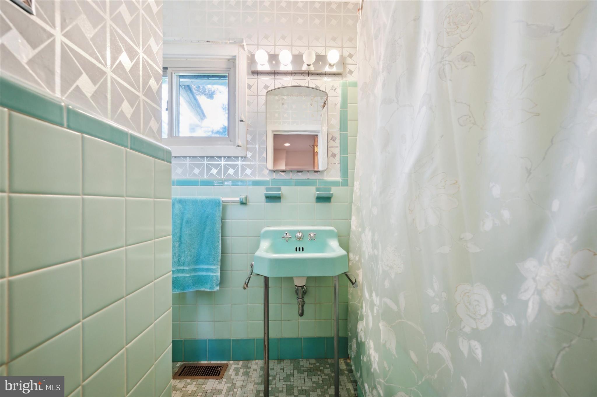 835 Llanfair Road Jenkintown, PA 19046 - Photo 27 of 34 Gallery Image 27