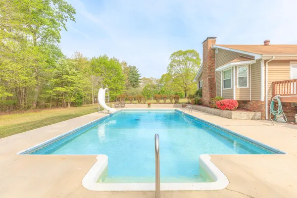 $377,750 | 197 Lynn Trail, LaFayette, GA 30728