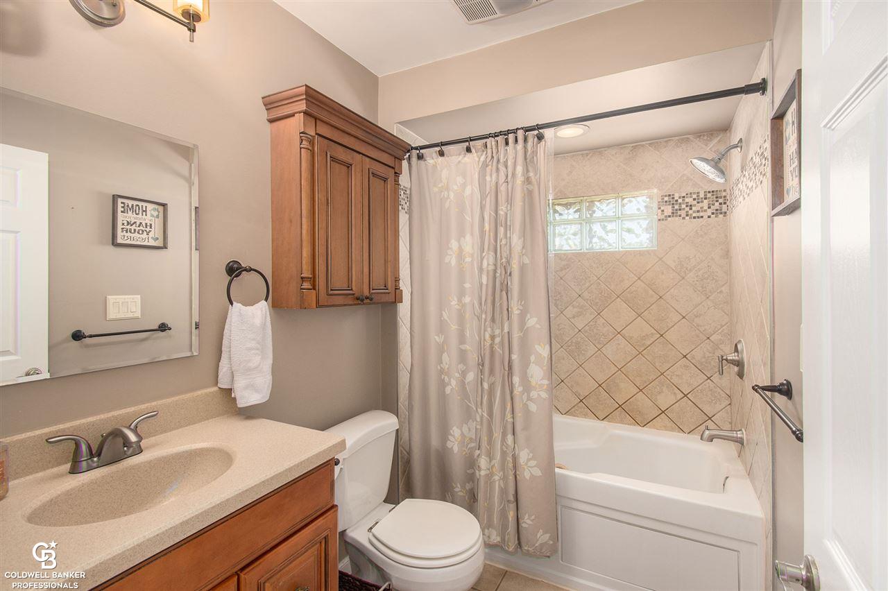 2145 Kinney Road Memphis, MI 48041 - Photo 15 of 22 Nice bathroom