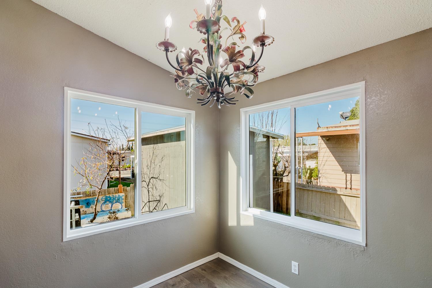 216 California Loop Sacramento, CA 95823 - Photo 24 of 42