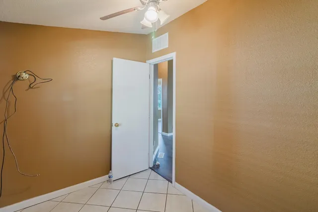 $199,000 | 216 California Loop, Sacramento, CA 95823