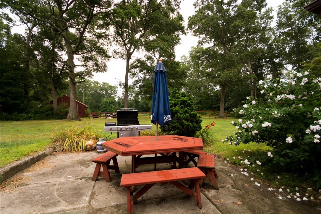 440 Asa Davol Road Tiverton, RI 02878 - Photo 32 of 40 Gallery Image 32