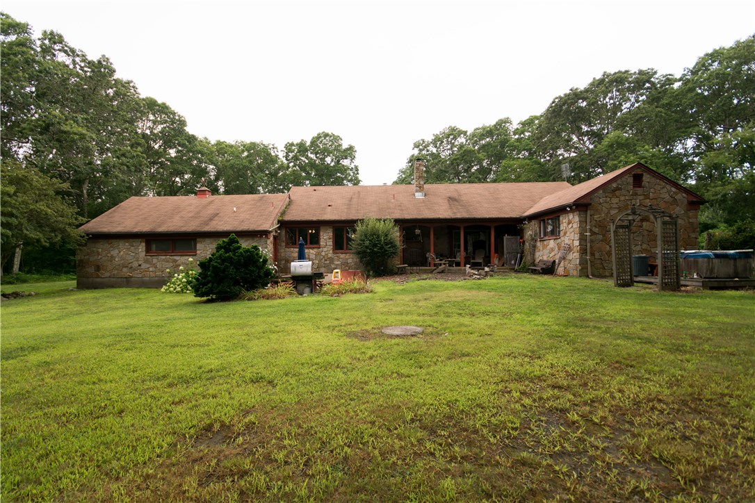 440 Asa Davol Road Tiverton, RI 02878 - Photo 34 of 40 Gallery Image 34