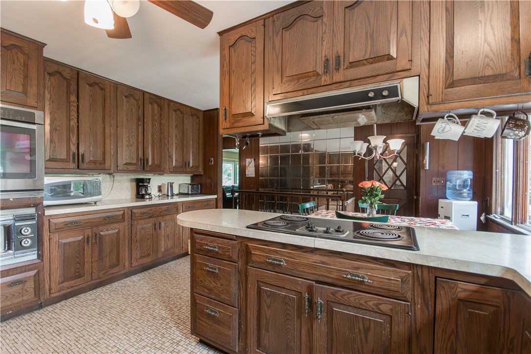 440 Asa Davol Road Tiverton, RI 02878 - Photo 9 of 40 Gallery Image 9