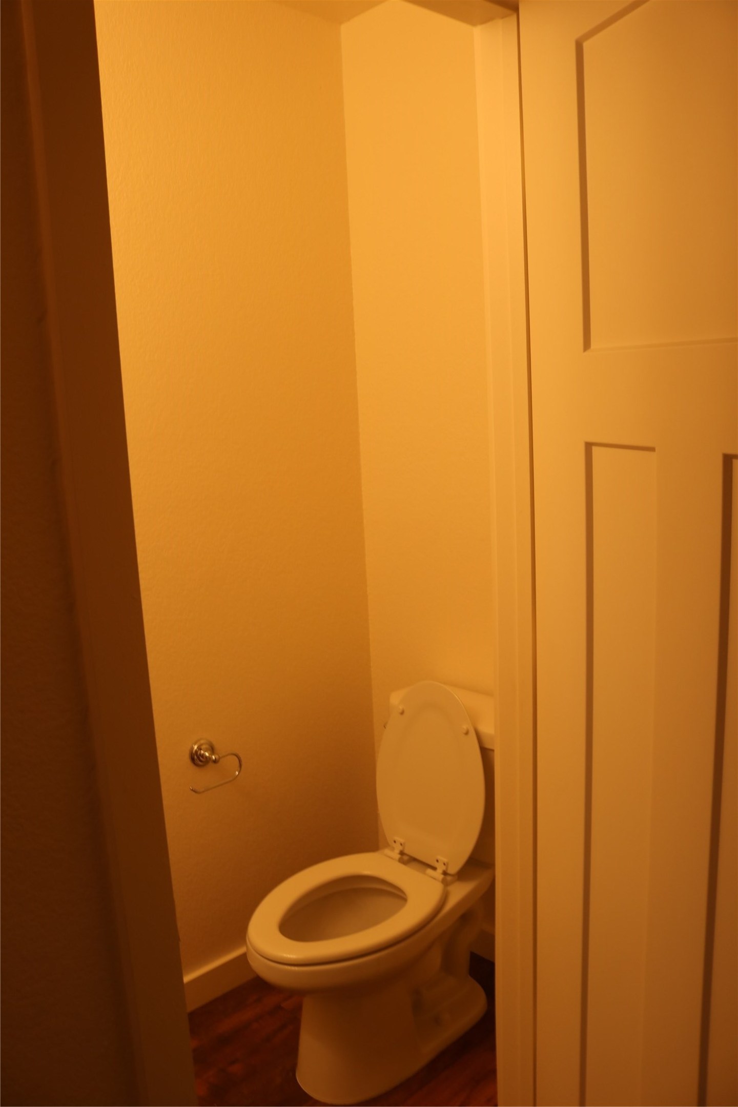 10535 Mills Road, Unit 9B Houston, TX 77070 - Photo 13 of 48 a bathroom with a granite countertop toilet and a sink