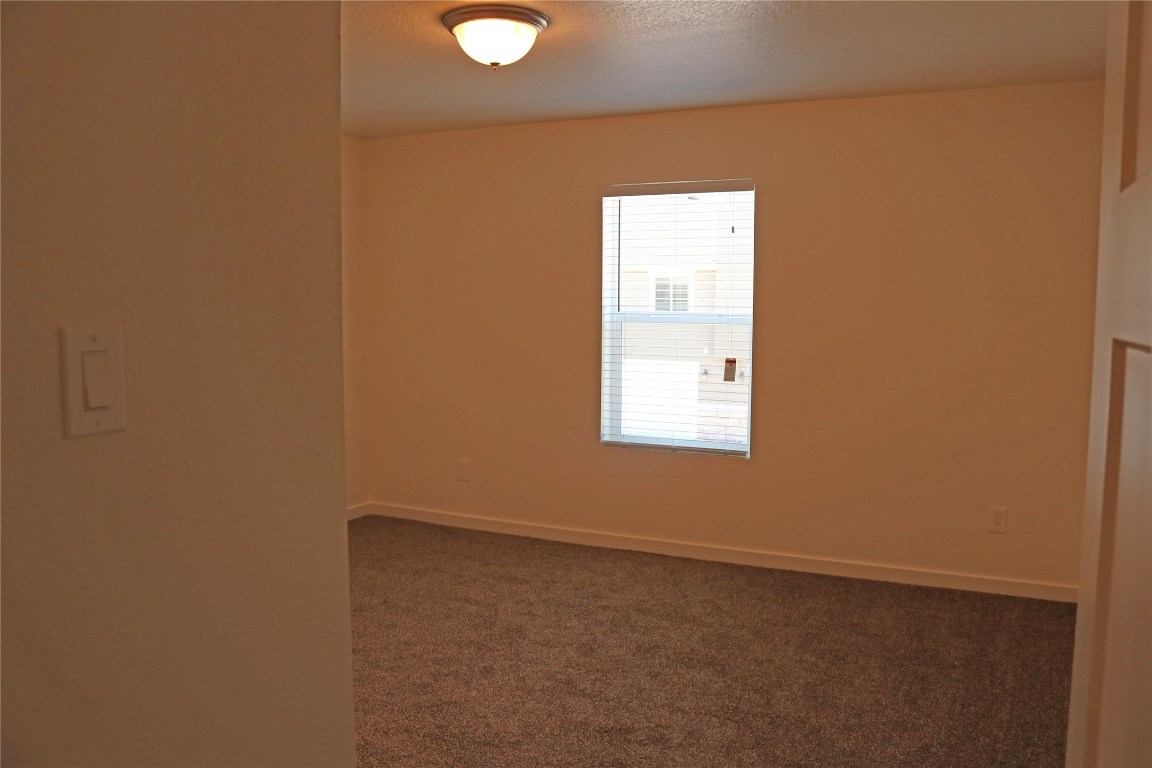 10535 Mills Road, Unit 9B Houston, TX 77070 - Photo 15 of 48