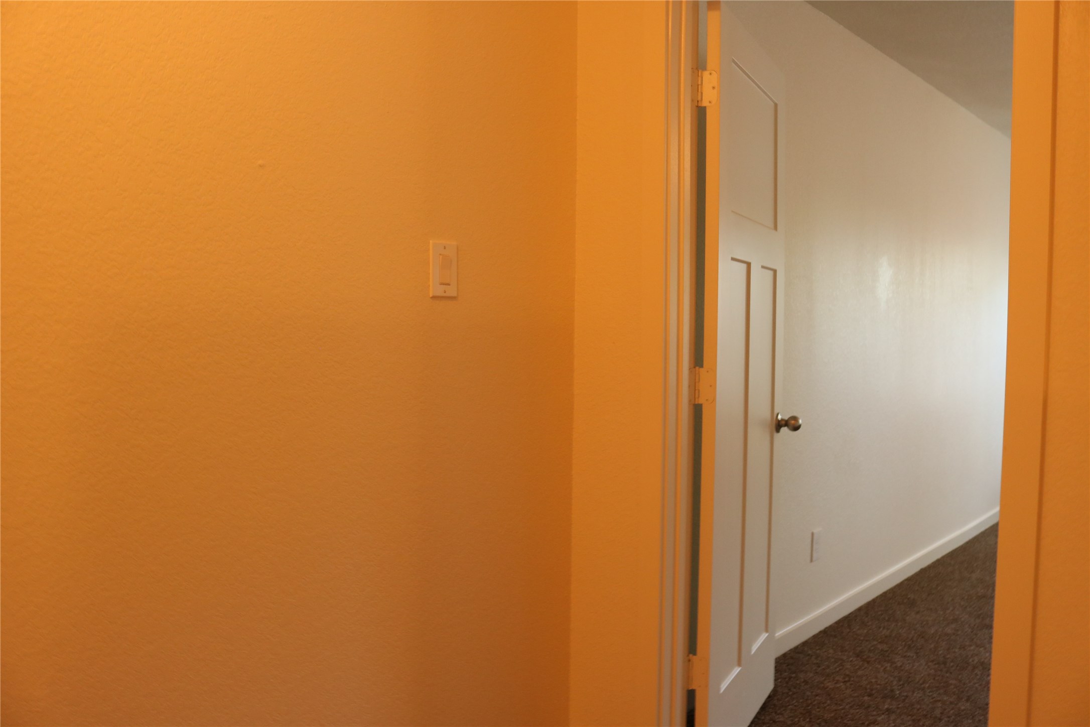 10535 Mills Road, Unit 9B Houston, TX 77070 - Photo 35 of 48 a view of a bathroom