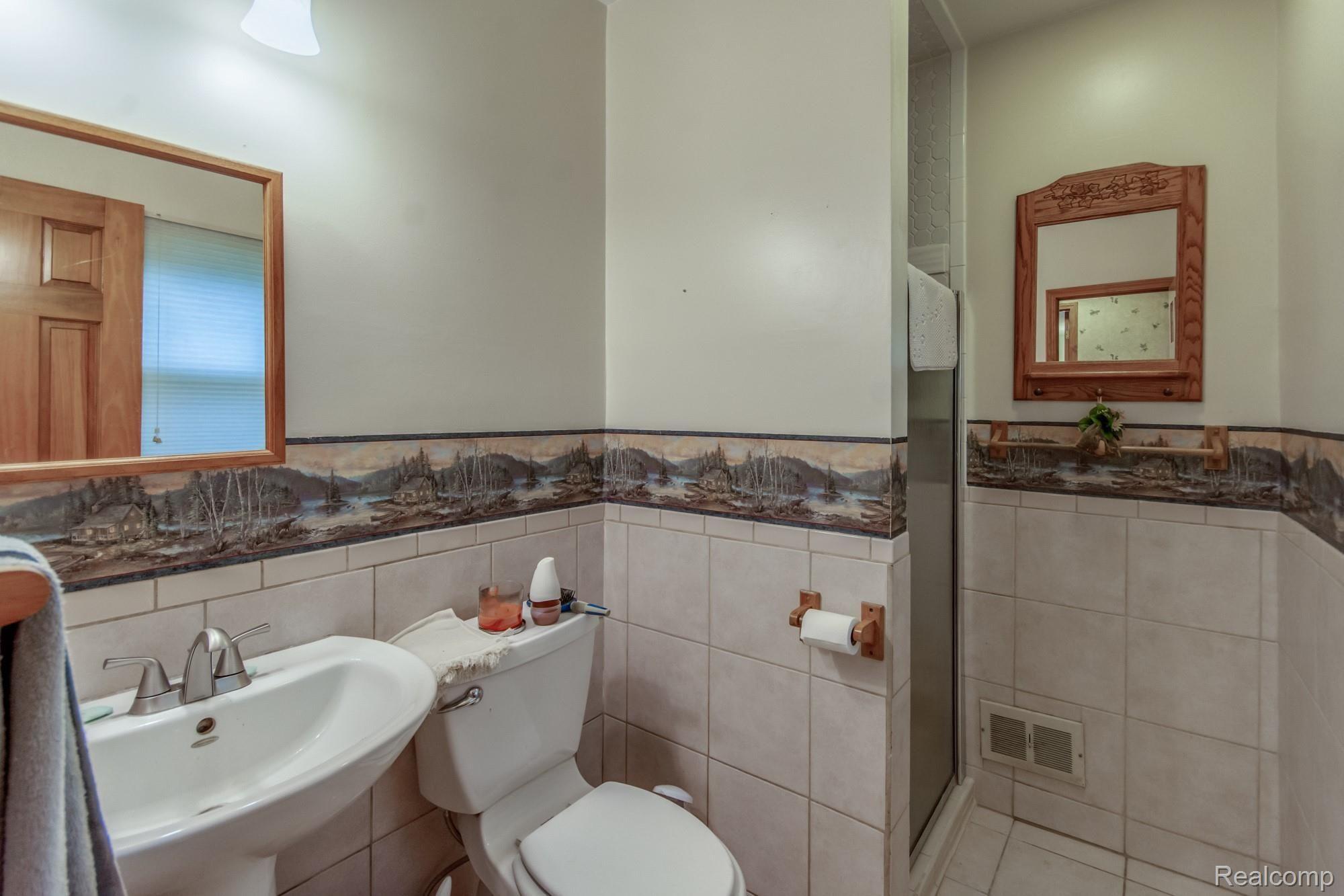 11845 Bunce Road Maybee, MI 48159 - Photo 10 of 45 DSC_5310enf.jpg