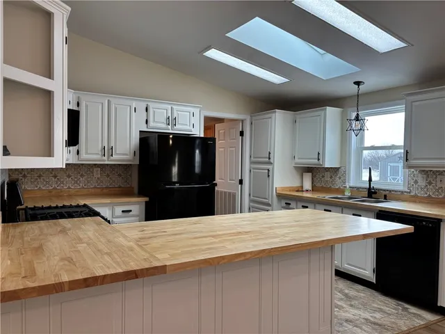 $279,900 | 2030 Townsend Road, Milo, NY 14527