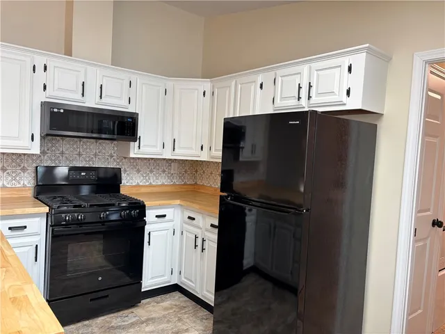 $279,900 | 2030 Townsend Road, Milo, NY 14527