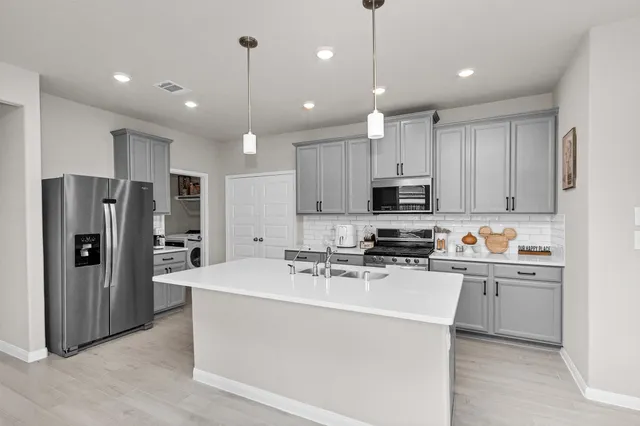 $2,500 | 18503 Sunrise Maple Drive, Montgomery, TX 77316