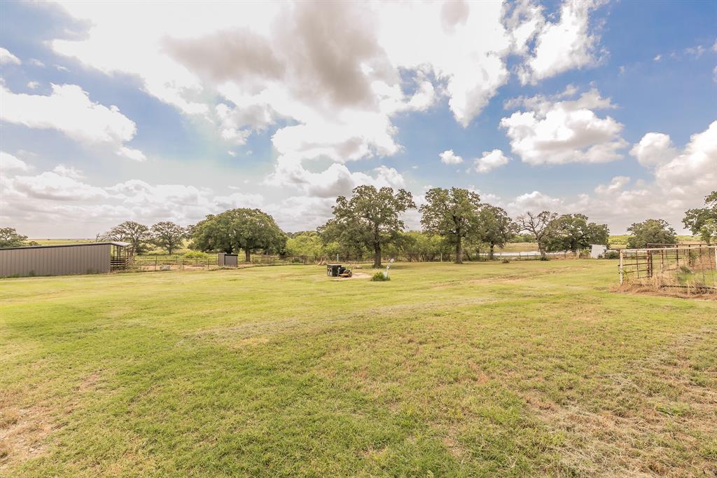 495 Lyles Road Henrietta, TX 76365 - Photo 14 of 18 View of yard featuring a rural view