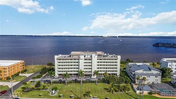 $5,500 | 1500 Park Beach Circle, Unit 6C, Punta Gorda, FL 33950