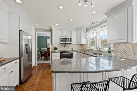 $760,000 | 3899 Triad Court, Woodbridge, VA 22192