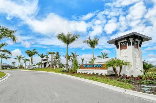 $12,000 | 12716 Tulum Loop, Venice, FL 34293