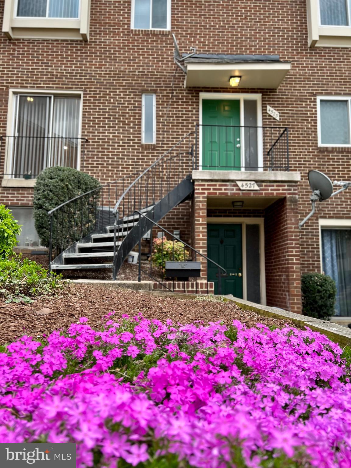 4523 Logsdon Drive, Unit 243 Annandale, VA 22003 - Photo 1 of 17 a front view of house