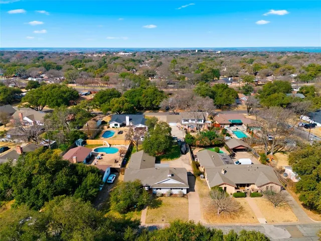 $335,000 | 5113 Lake Arrowhead Drive, Waco, TX 76710