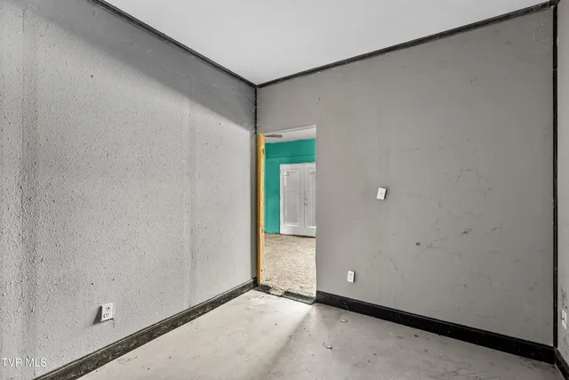 $108,000 | 1930 West Robbins Road, Robbins, TN 37852