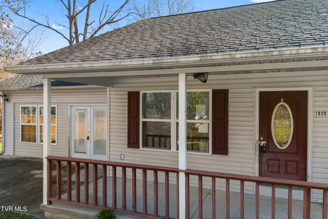 $108,000 | 1930 West Robbins Road, Robbins, TN 37852