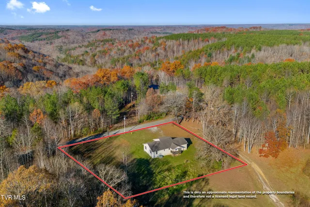 $108,000 | 1930 West Robbins Road, Robbins, TN 37852