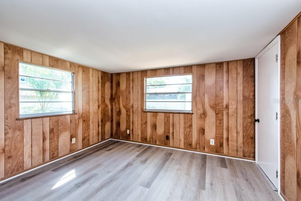 917 18th Street Southwest Largo, FL 33770 - Photo 21 of 41