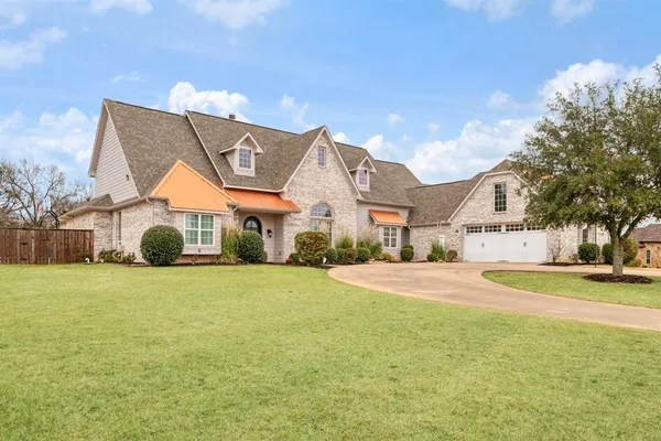 $699,900 | 4705 Boulder Lane, Paris, TX 75462