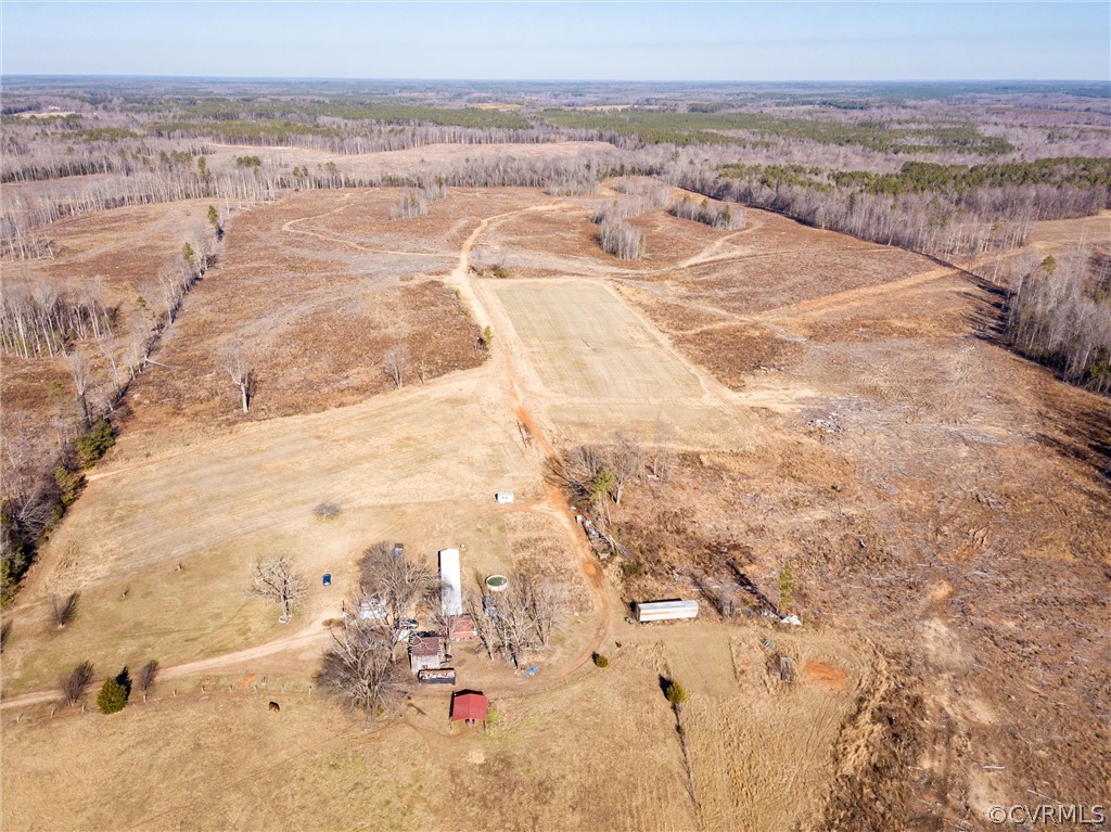 14667 Baltimore Road Dewitt, VA 23840 - Photo 10 of 17 a view of terrace with wooden floor