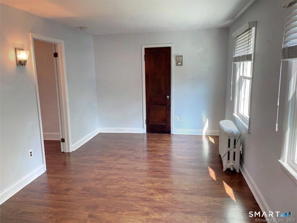 203 Toms Road Stamford, CT 06906 - Photo 5 of 13 Gallery Image 5