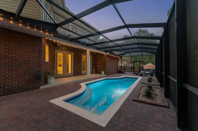 $814,900 | 16 Plantation Oaks, Mary Esther, FL 32569