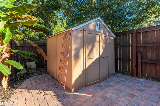 $814,900 | 16 Plantation Oaks, Mary Esther, FL 32569