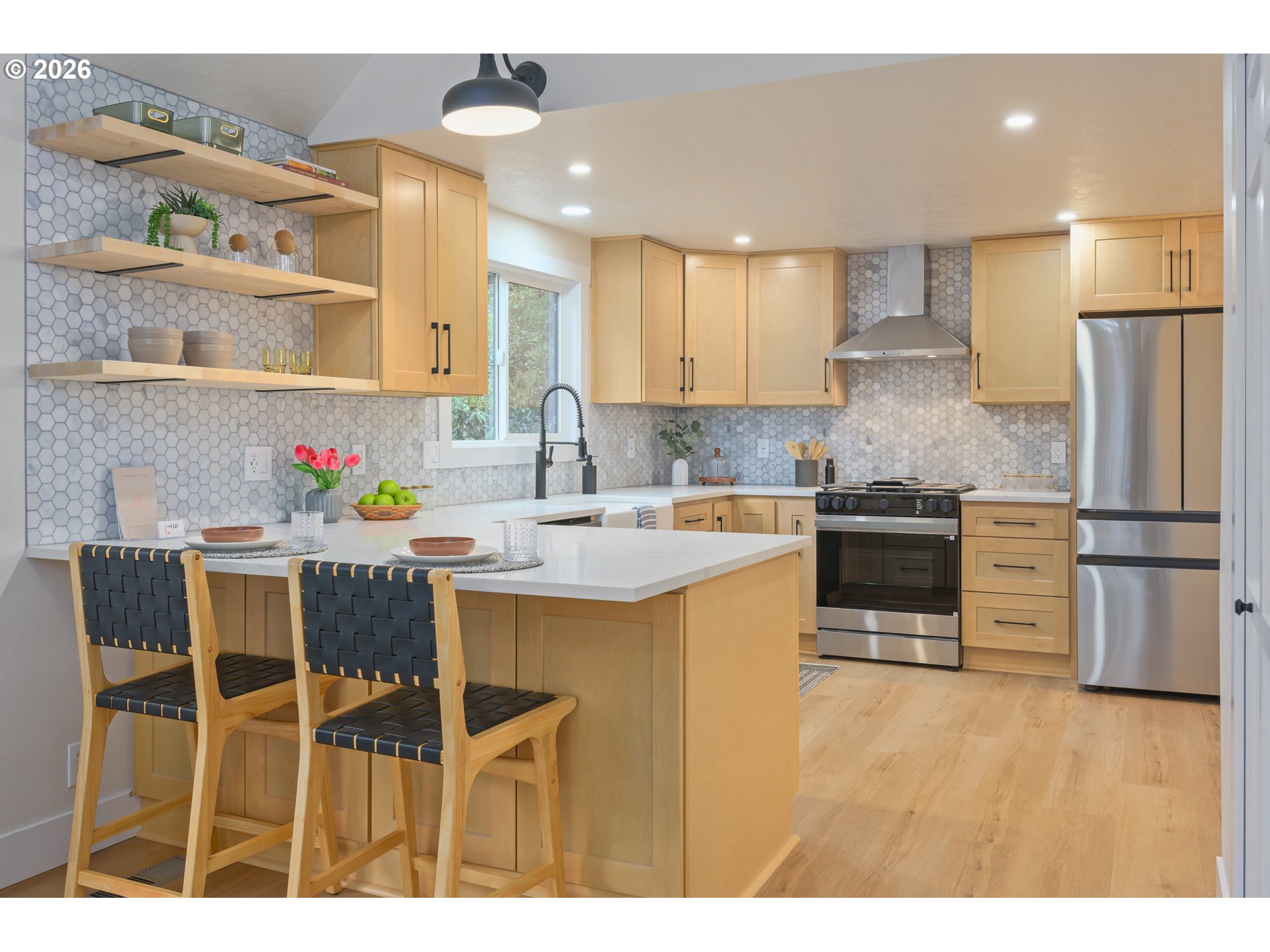 3810 Spring Boulevard Eugene, OR 97405 - Photo 11 of 39