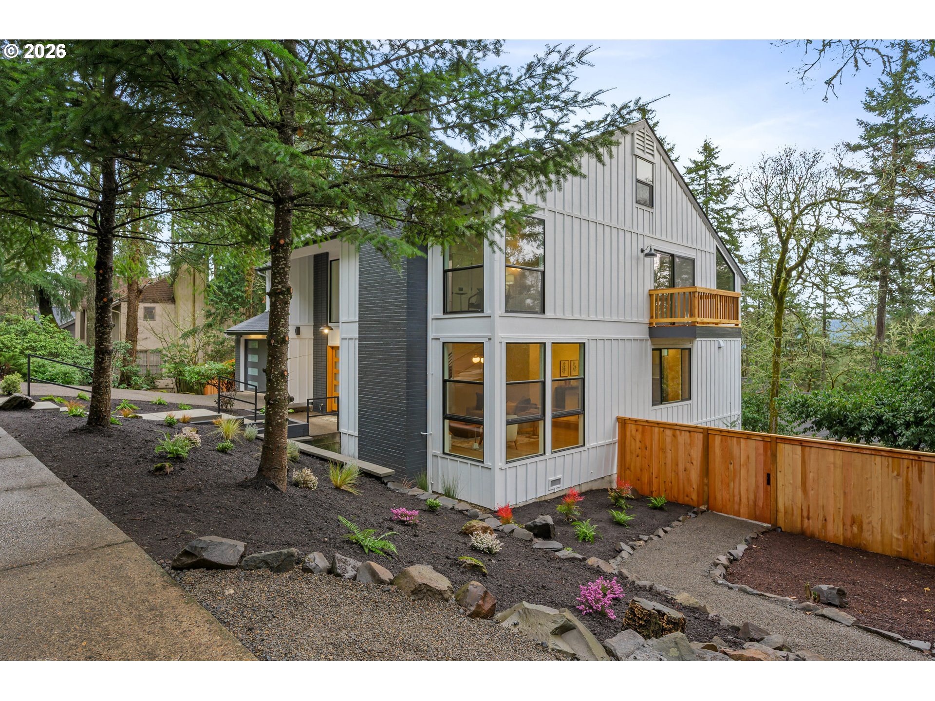 3810 Spring Boulevard Eugene, OR 97405 - Photo 2 of 39