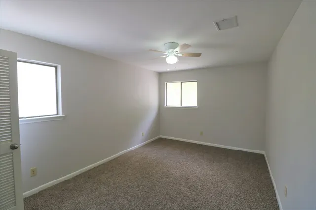 $2,200 | 2705 Wilmington Drive, Dickinson, TX 77539