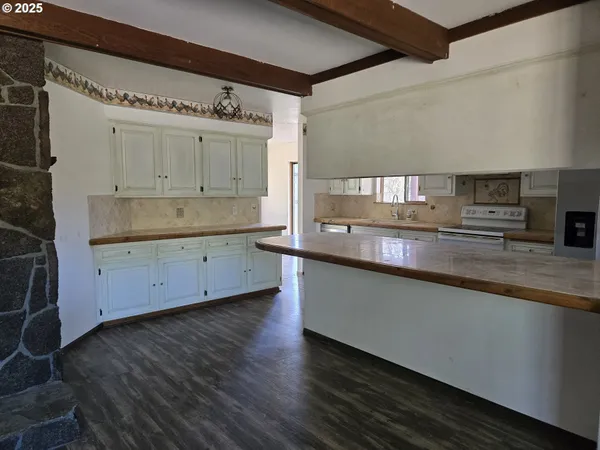 $295,000 | 801 Ferguson Road, John Day, OR 97845