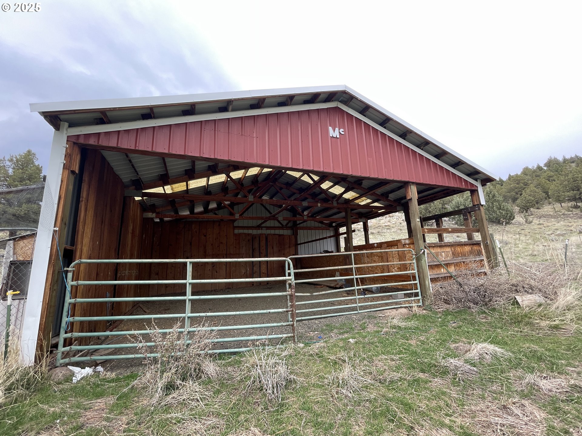 801 Ferguson Road John Day, OR 97845 - Photo 34 of 43 a view of a door of the house