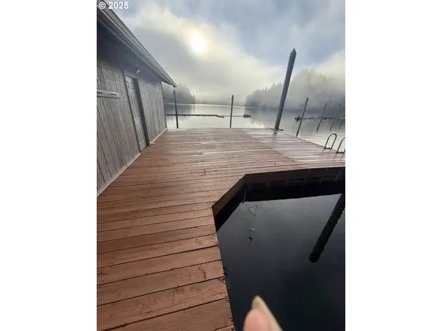 $450,000 | 70834 Devore Arm Road, Lakeside, OR 97449