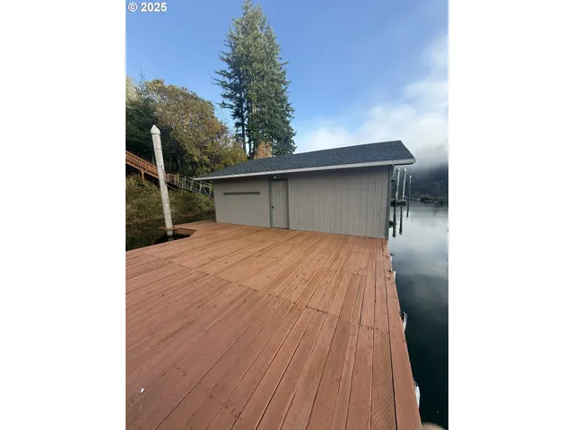 $450,000 | 70834 Devore Arm Road, Lakeside, OR 97449