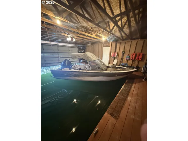 $450,000 | 70834 Devore Arm Road, Lakeside, OR 97449