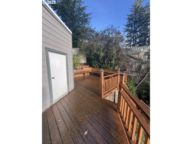 $450,000 | 70834 Devore Arm Road, Lakeside, OR 97449