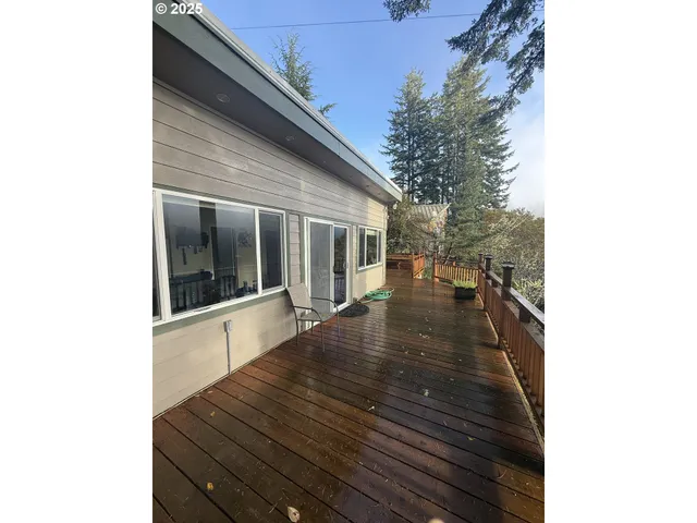 $450,000 | 70834 Devore Arm Road, Lakeside, OR 97449