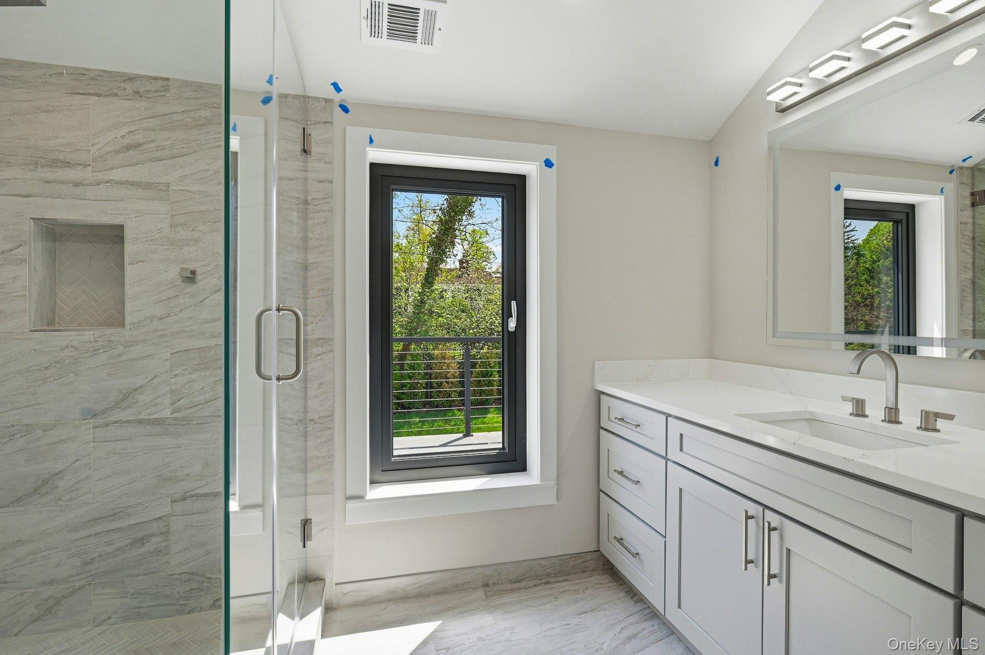 29 Soundview Lane Sands Point, NY 11050 - Photo 30 of 38