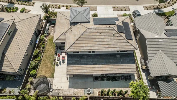 $799,950 | 877 Treasure Hills Drive, Madera, CA 93636