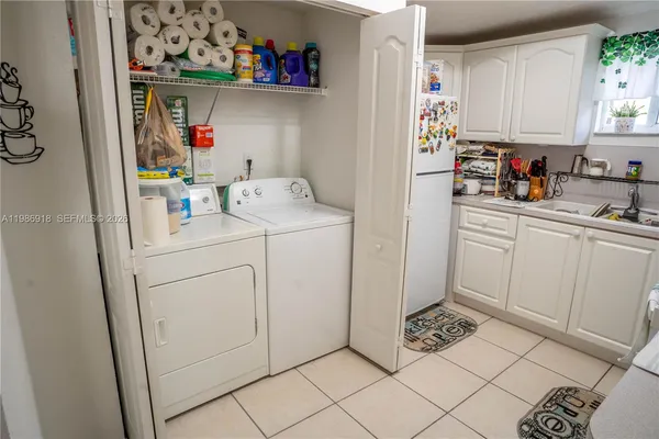 $375,000 | 17425 Northwest 75th Place, Unit 101, Hialeah, FL 33015