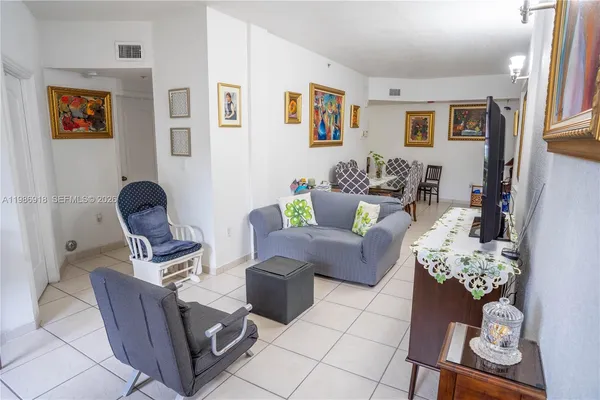 $375,000 | 17425 Northwest 75th Place, Unit 101, Hialeah, FL 33015
